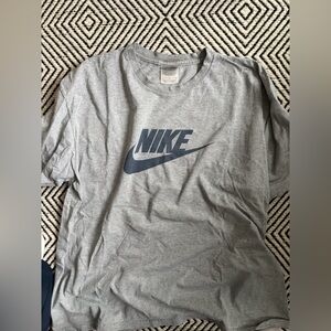 Vintage Nike tee - L